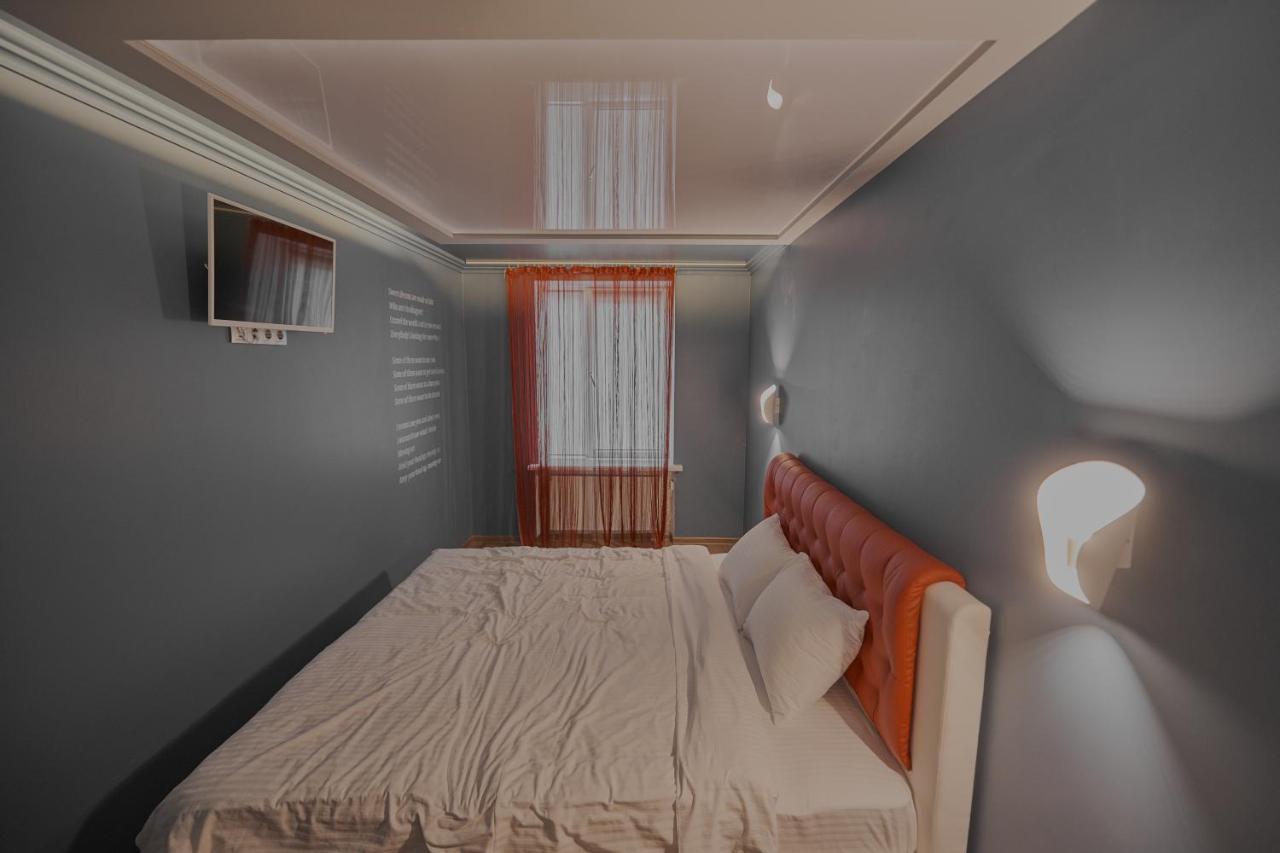 Quarter Aparthotel Lviv Exterior photo